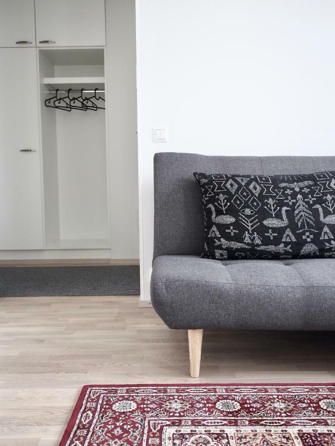 2Ndhomes Tampere "Lapintie" Apartment - Serene Apt Near Downtown At A Quiet Neighbourhood Dış mekan fotoğraf