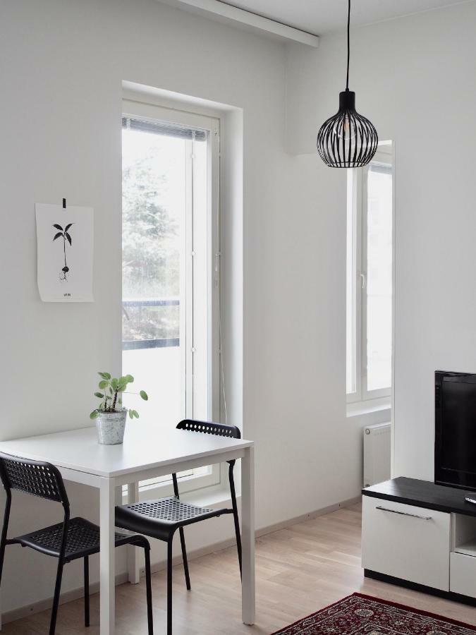 2Ndhomes Tampere "Lapintie" Apartment - Serene Apt Near Downtown At A Quiet Neighbourhood Dış mekan fotoğraf